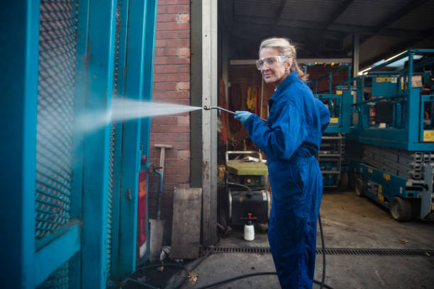 Best Concrete Pressure Washing  in Shrewsbury, MO